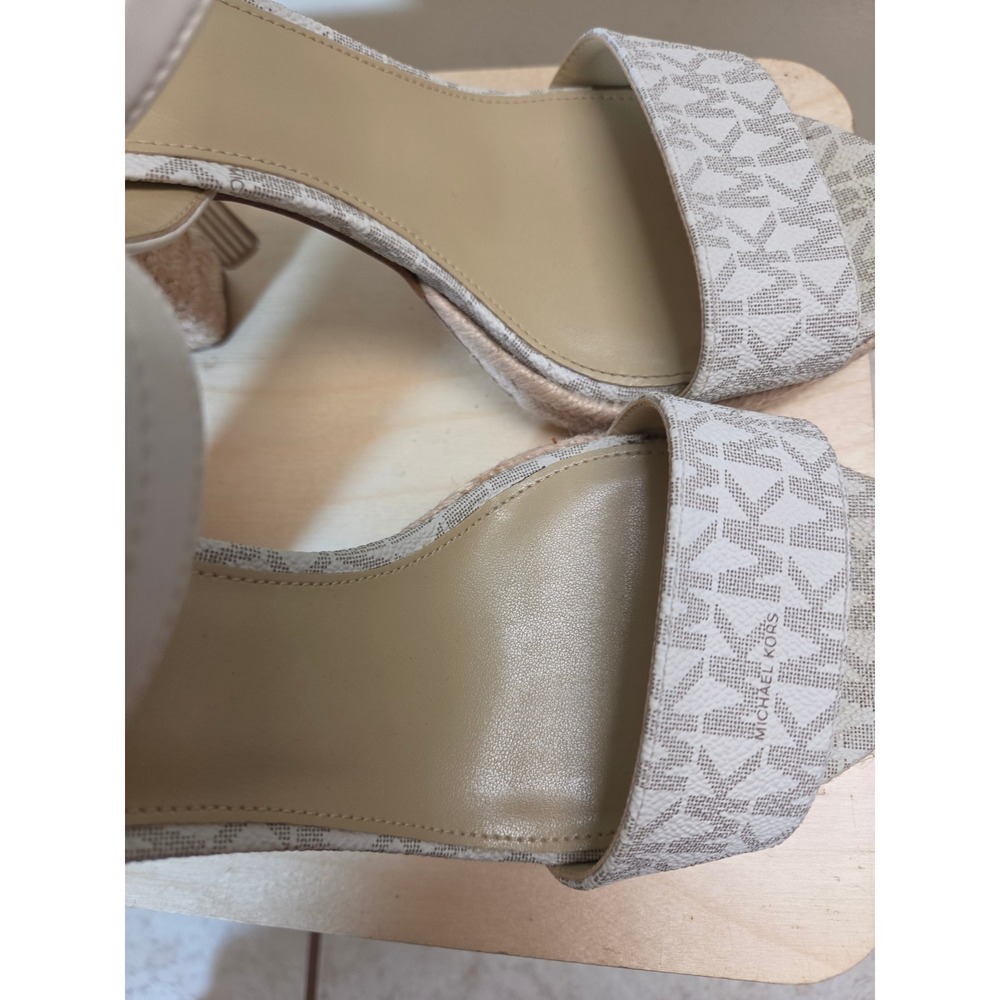 Michael Kors MK Logo Espadrille Platform Sandals White Cream Block Heel Size 8 - Picture 6 of 11